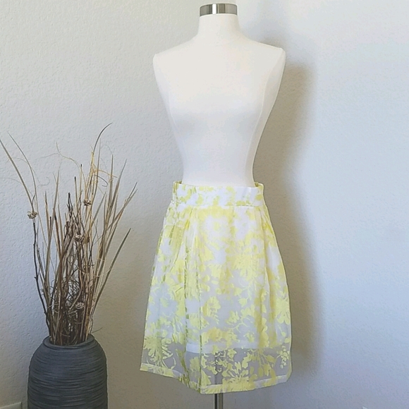 A-line Skirt Small Yellow NWT - Picture 2 of 8